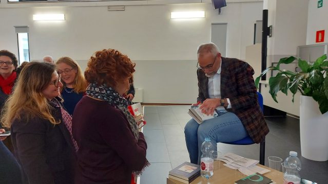 Il momento degli autografi