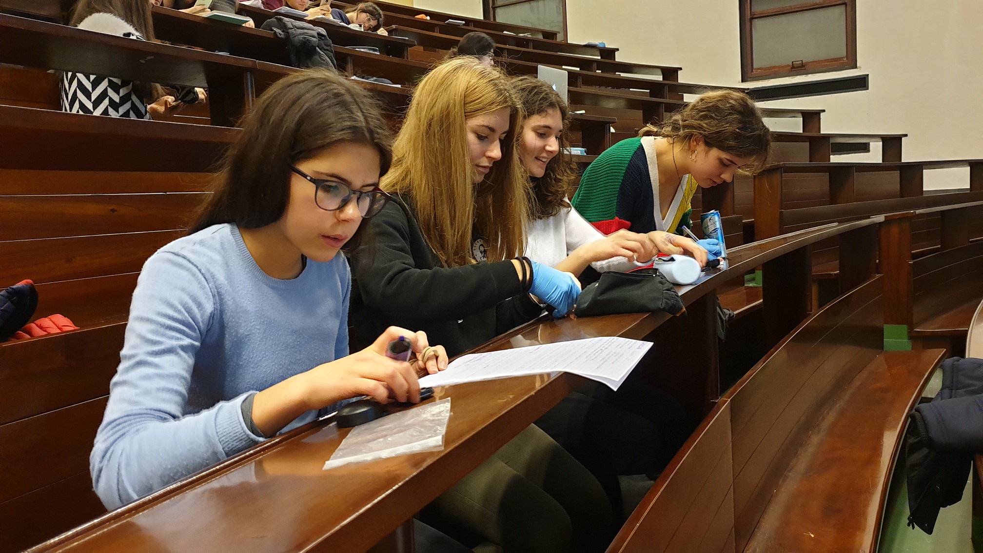 studenti dei licei durante i seminari Radiolab